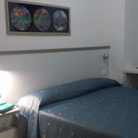 Hotel San Giorgio อาลัสซิโอ ภายนอก รูปภาพ